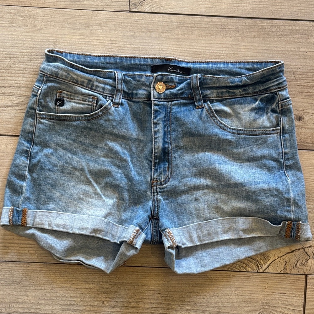 KanCan Blue Denim Women's Shorts Size 11/29